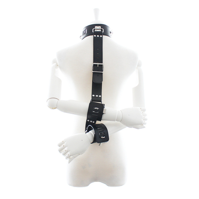 Bondage Harness Fashion Gothic Collar, PU Seksi Punk Choker dengan Alloy Heart Dangle untuk Wanita